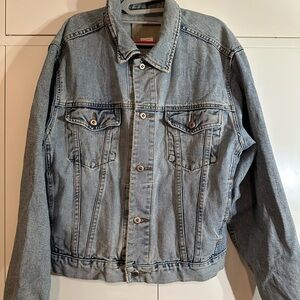GAP Women's Light Blue Denim Jacket